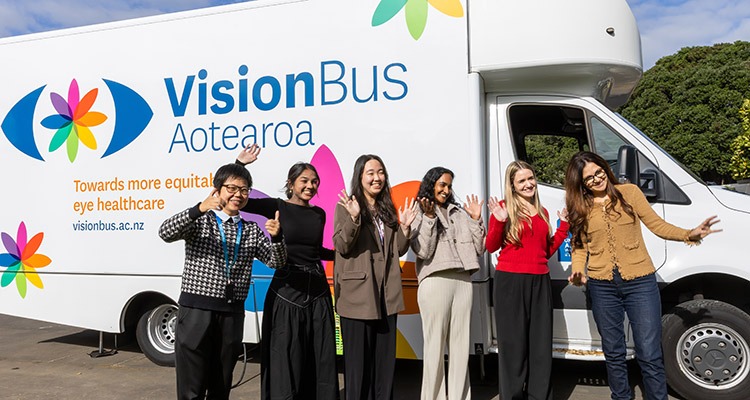 visionbus3.jpg